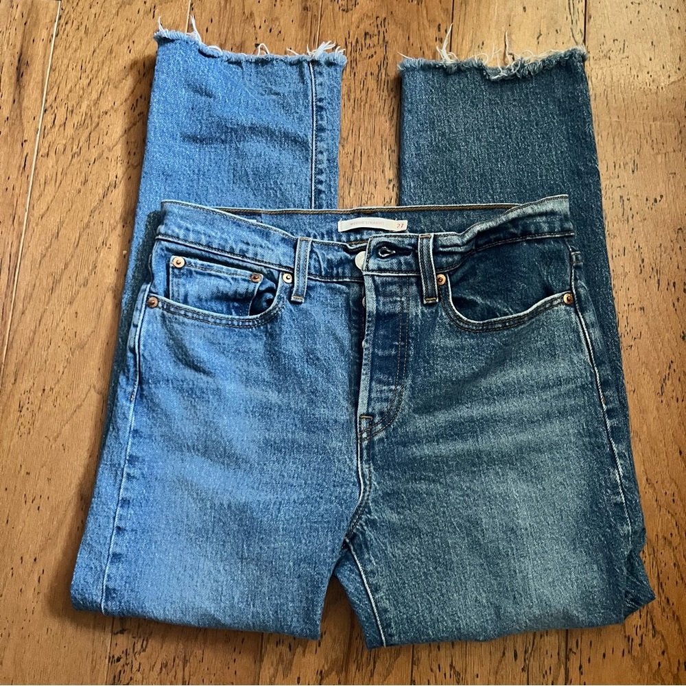 Levi’s Women's Blue Straight Leg Jeans